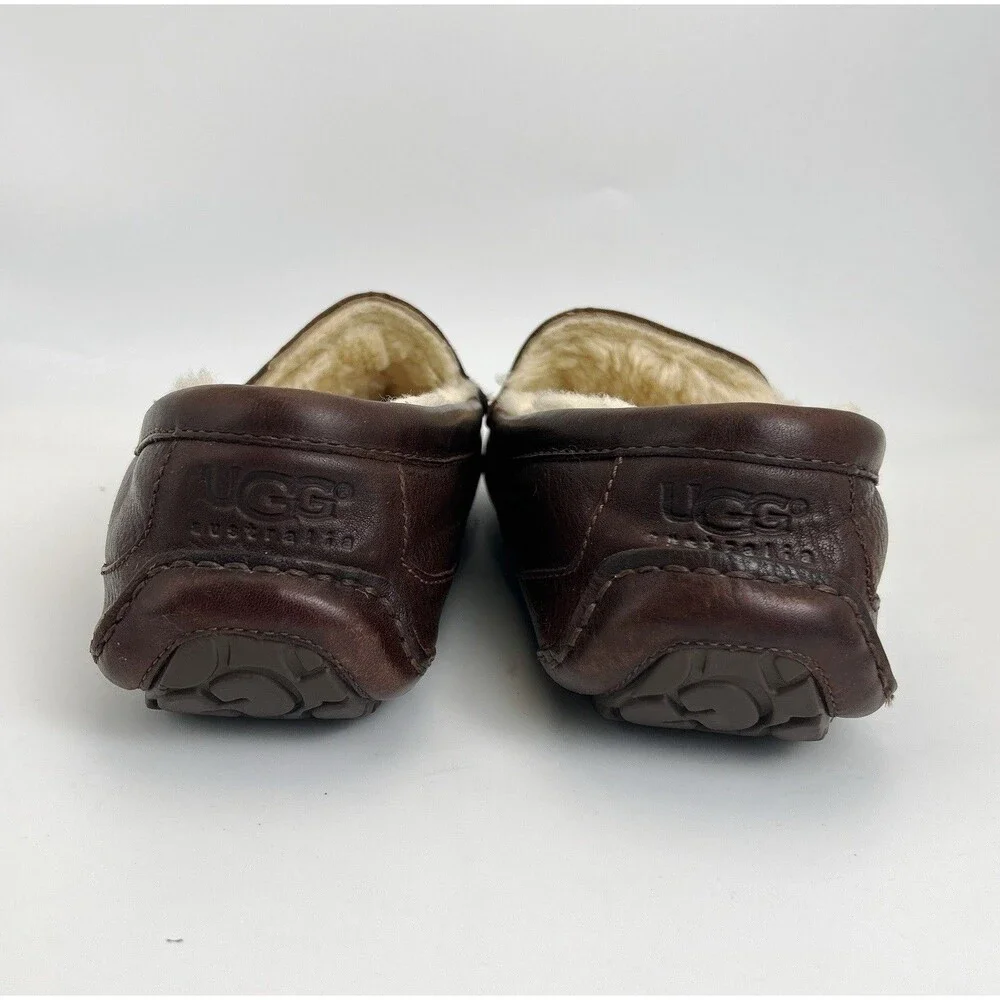 UGG Ascot Slipper Mens Size 12 Brown Full Grain Leather Genuine Sheepskin 5379